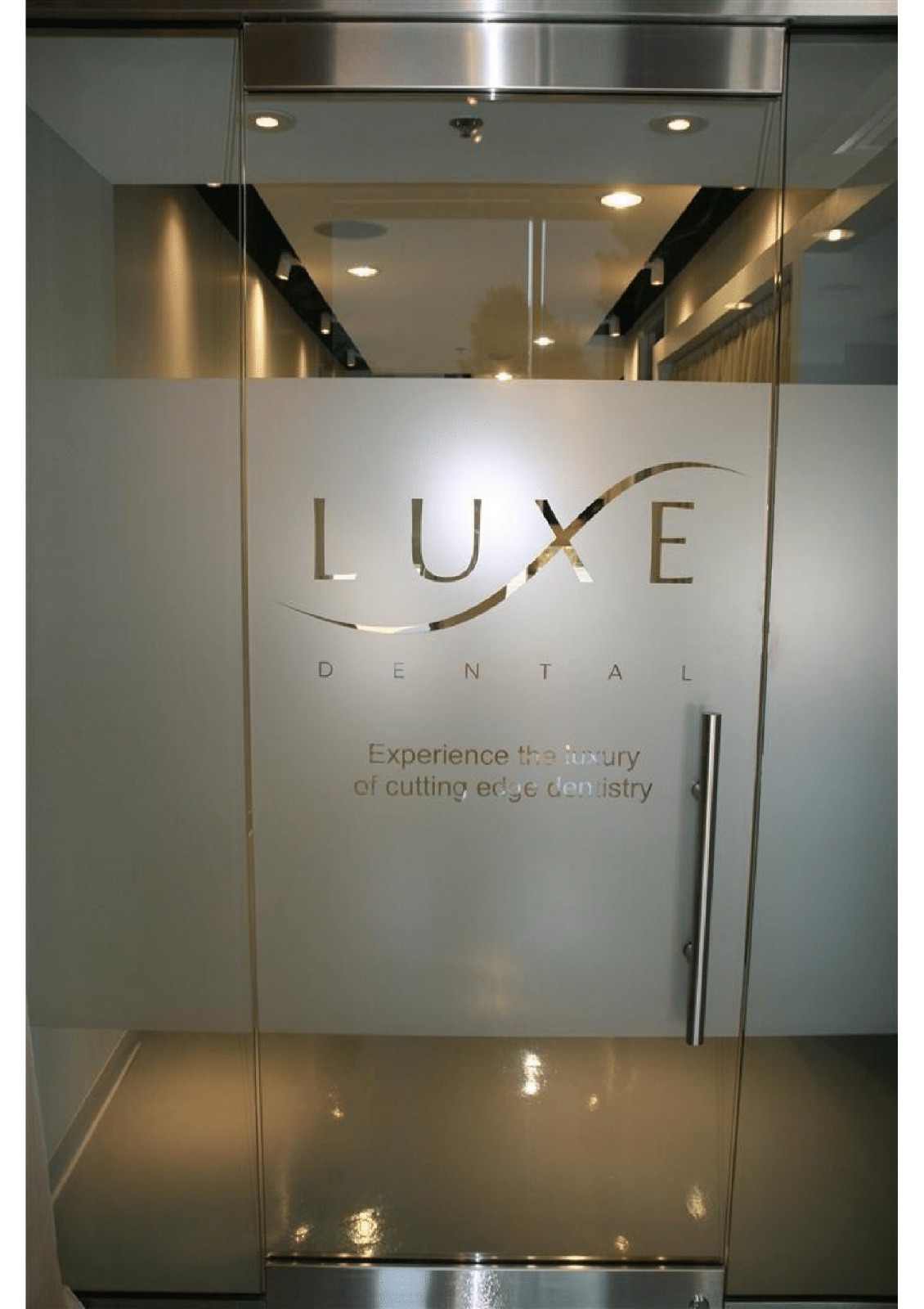 apartment door signage Ajman | custom house signs UAE | LED name plate for home Dubai