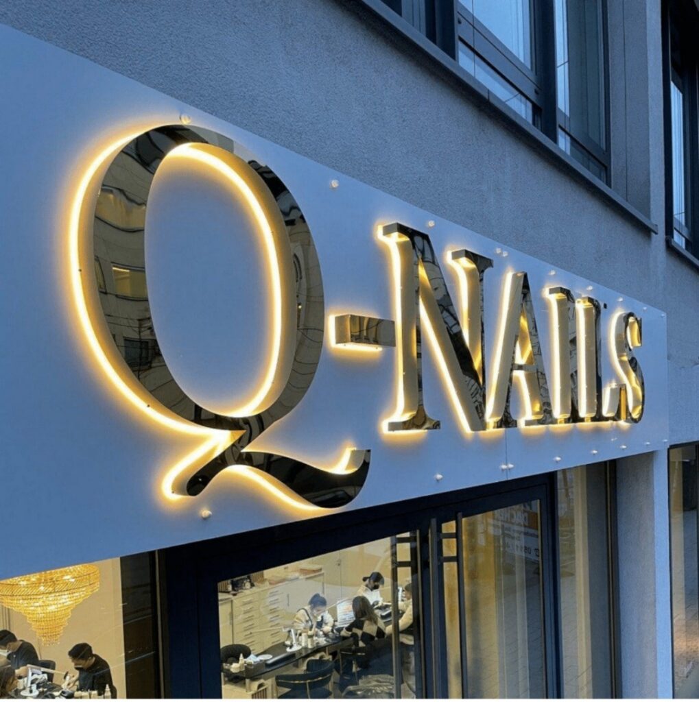 Acrylic letter signboard Dubai  | Indoor acrylic 3D letters UAE | Outdoor acrylic signage Dubai
